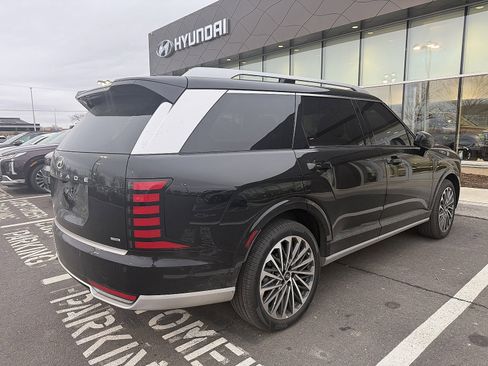 Certified 2026 Hyundai Palisade Calligraphy image 3
