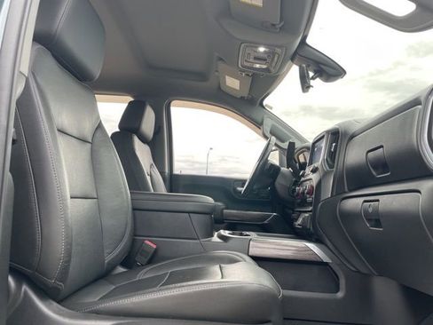 Used 2020 Chevrolet Silverado 3500 LTZ w/ LTZ Premium Package image 12