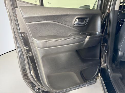 Used 2023 Honda Ridgeline Sport image 26