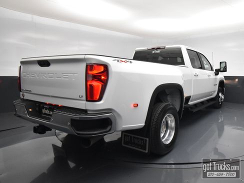 Used 2024 Chevrolet Silverado 3500 LT w/ All Star Edition AWD/4WD image 49