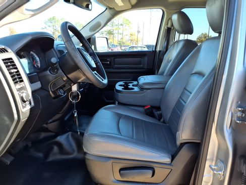 Used 2020 RAM 1500 Tradesman image 16