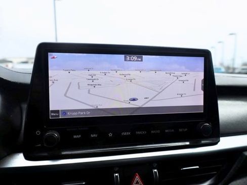 Used 2022 Kia Forte GT-Line w/ GT-Line Premium Package image 6