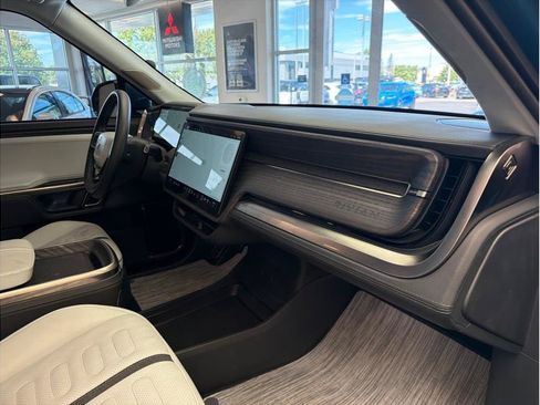 Used 2023 Rivian R1S Launch Edition AWD/4WD image 44