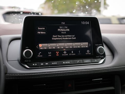 Used 2023 Nissan Rogue SV image 23