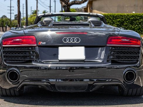 Used 2014 Audi R8 V10 w/ Full Leather Package AWD/4WD image 7
