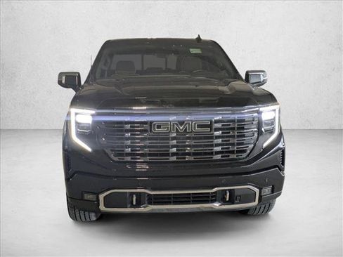 Used 2025 GMC Sierra 1500 Denali Ultimate image 2