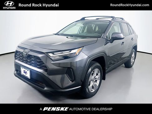 Used 2023 Toyota RAV4 XLE w/ Convenience Package FWD image 1