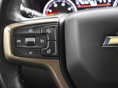 Used 2022 Chevrolet Silverado 2500 High Country image 18