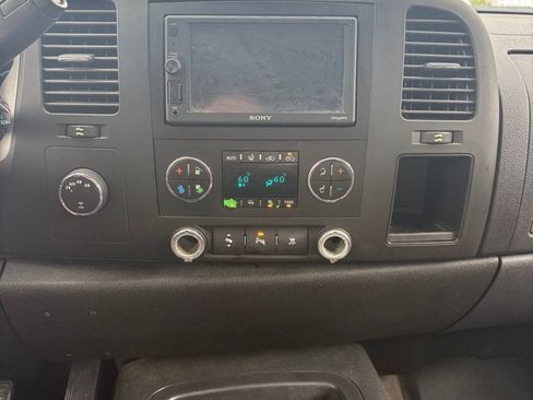 Used 2011 Chevrolet Silverado 1500 LT w/ All-Star Edition AWD/4WD image 15