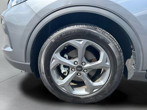 Used 2025 Ford Escape ST-Line w/ Equipment Group 301A FWD image 27