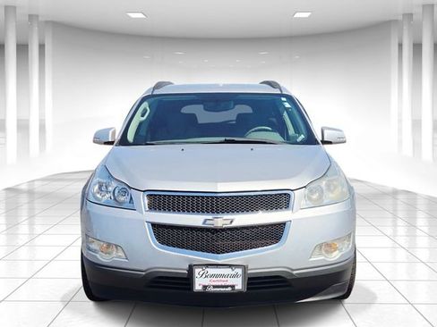 Used 2010 Chevrolet Traverse LT w/ Personal Connectivity Package FWD image 5