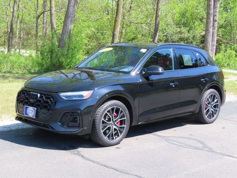 Used 2022 Audi SQ5 Prestige w/ Prestige Package AWD/4WD image 21