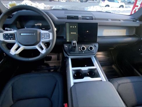 New 2026 Land Rover Defender 110 S image 5
