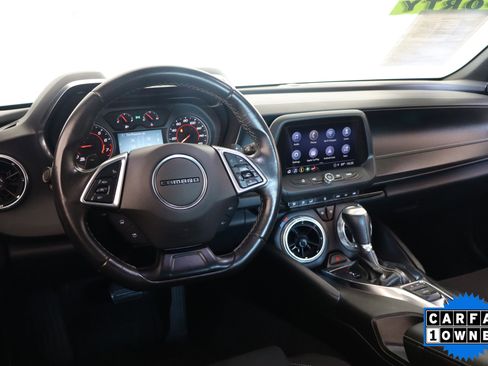 Certified 2022 Chevrolet Camaro LT w/ Technology Package image 16