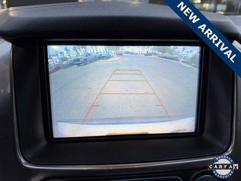 Used 2018 Chevrolet Tahoe LT image 16