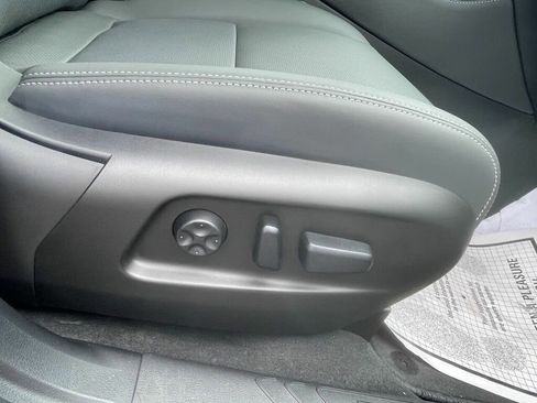 Used 2023 VinFast VF 8 Plus image 59