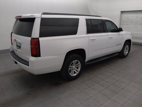 Used 2019 Chevrolet Suburban LS RWD image 10