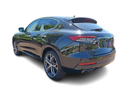 Certified 2023 Maserati Levante GT AWD/4WD image 4