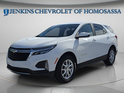 Used 2024 Chevrolet Equinox LT w/ LPO, Cargo Package FWD image 11