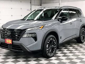 New 2026 Nissan Rogue Dark Armor AWD/4WD video 2