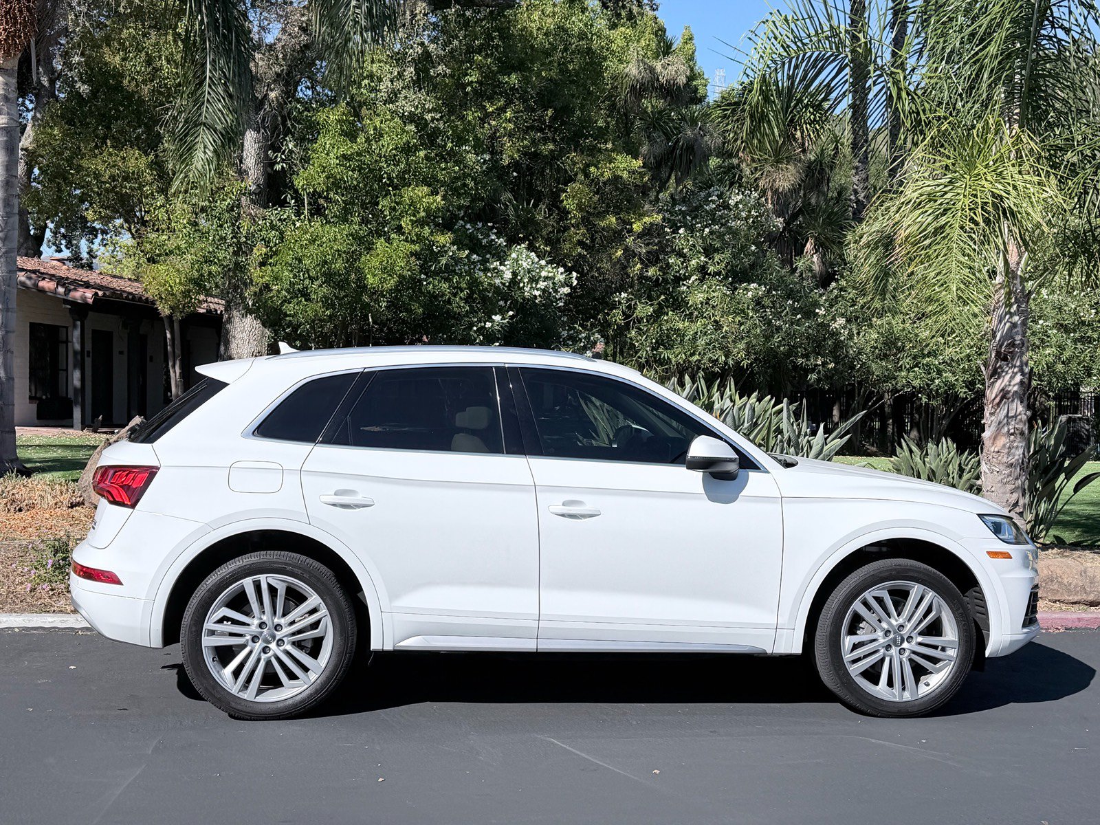 Used 2018 Audi Q5 2.0T Premium Plus AWD/4WD image 6