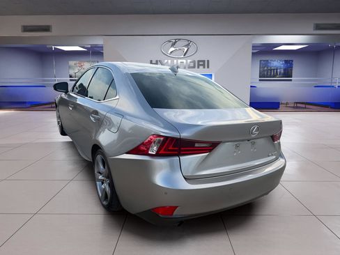 Used 2014 Lexus IS 350 w/ Navigation Package RWD image 4