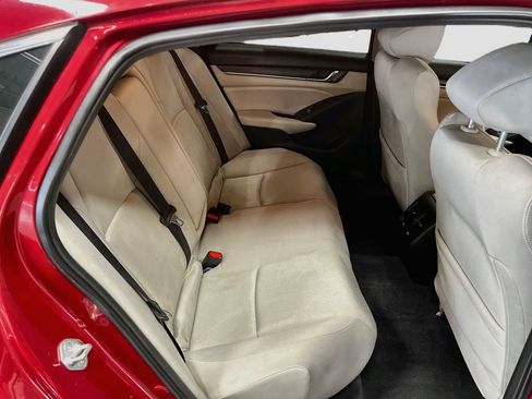 Used 2021 Honda Accord EX image 27