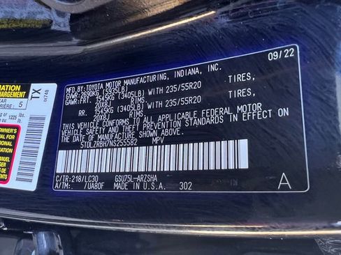 Used 2022 Toyota Highlander XSE image 42