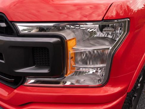 Used 2018 Ford F150 XLT w/ Equipment Group 302A Luxury image 38