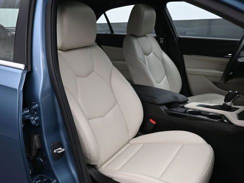 Certified 2023 Cadillac CT4 Luxury w/ Sun And Sound Package RWD image 17