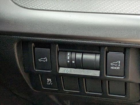 Used 2015 Subaru Outback 2.5i Premium image 10