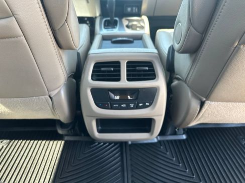 Used 2018 Honda Pilot EX-L image 32