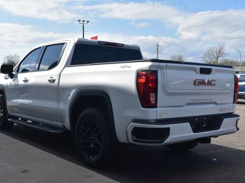 Used 2022 GMC Sierra 1500 Elevation w/ Elevation Premium Package image 16
