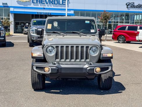 Used 2019 Jeep Wrangler Unlimited Sahara AWD/4WD image 6