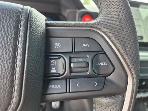 Certified 2025 Toyota Tacoma TRD Sport AWD/4WD image 26