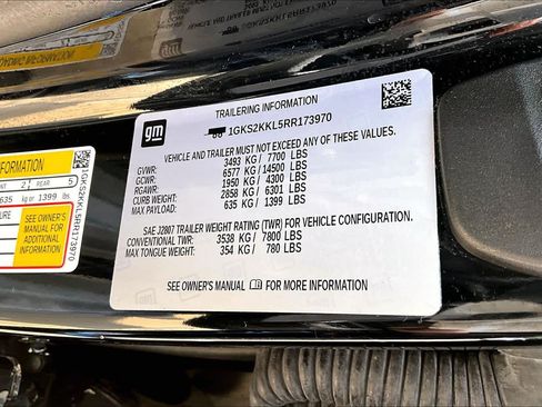 Used 2024 GMC Yukon XL Denali Ultimate AWD/4WD image 34