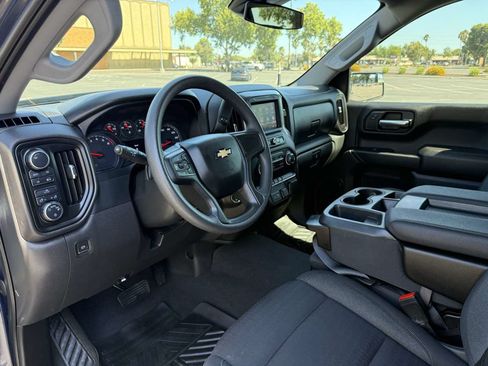 Used 2023 Chevrolet Silverado 1500 Custom AWD/4WD image 14