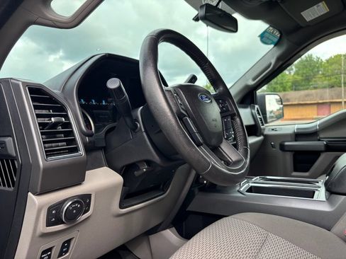 Used 2018 Ford F150 XLT w/ Equipment Group 302A Luxury RWD image 14