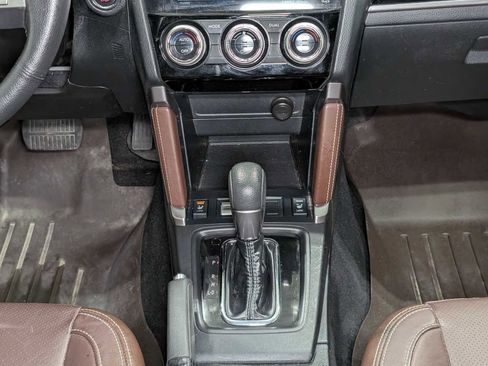 Used 2018 Subaru Forester 2.5i Touring w/ Popular Package #3B image 20