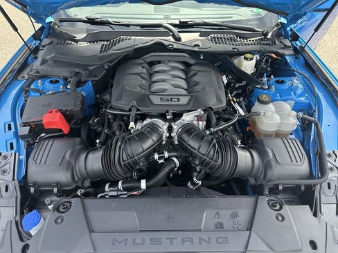 Used 2024 Ford Mustang GT Premium RWD image 30