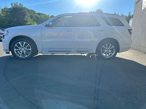 Used 2020 Dodge Durango Citadel w/ Technology Group AWD/4WD image 3