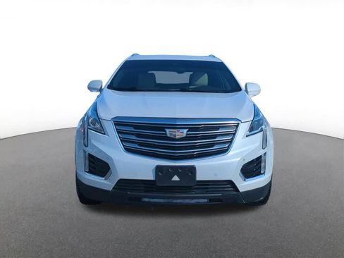 Used 2017 Cadillac XT5 Luxury w/ Driver Awareness Package image 9