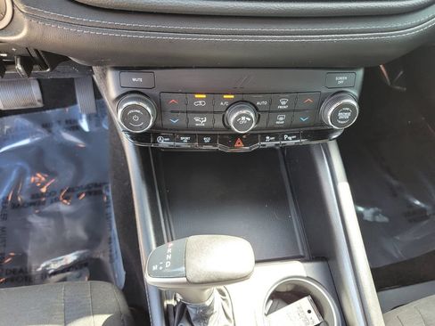Used 2023 Dodge Durango SXT Launch Edition RWD image 21