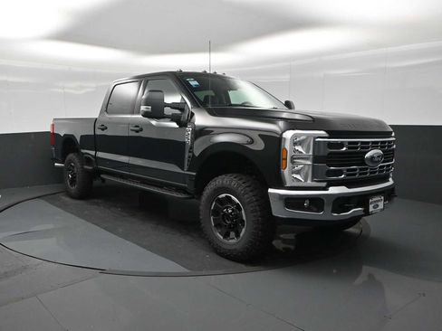 Certified 2026 Ford F250 XLT w/ Tremor Off-Road Package AWD/4WD image 2