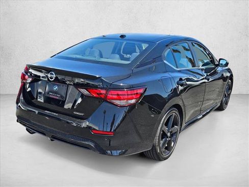 Used 2022 Nissan Sentra SR w/ Midnight Edition FWD image 5