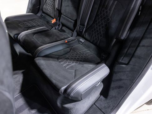 Used 2023 Lamborghini Urus Performante image 42