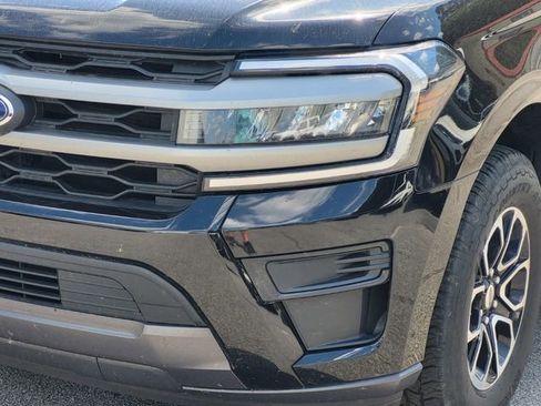 Used 2024 Ford Expedition Max XLT RWD image 8