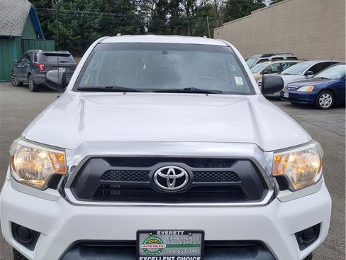Used 2015 Toyota Tacoma 4x4 Double Cab image 9