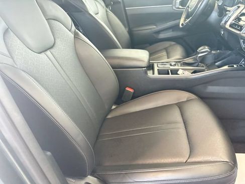 Certified 2023 Kia Sorento S AWD/4WD image 28