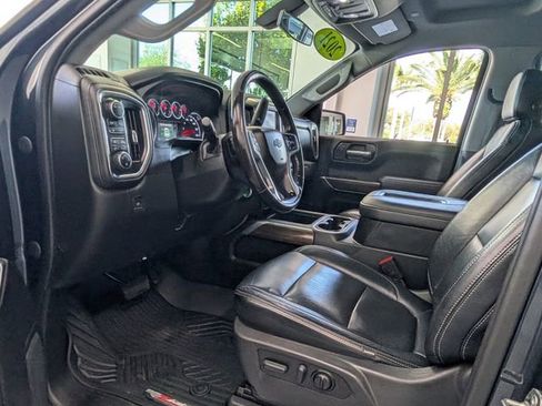 Used 2021 Chevrolet Silverado 1500 LT Trail Boss image 7